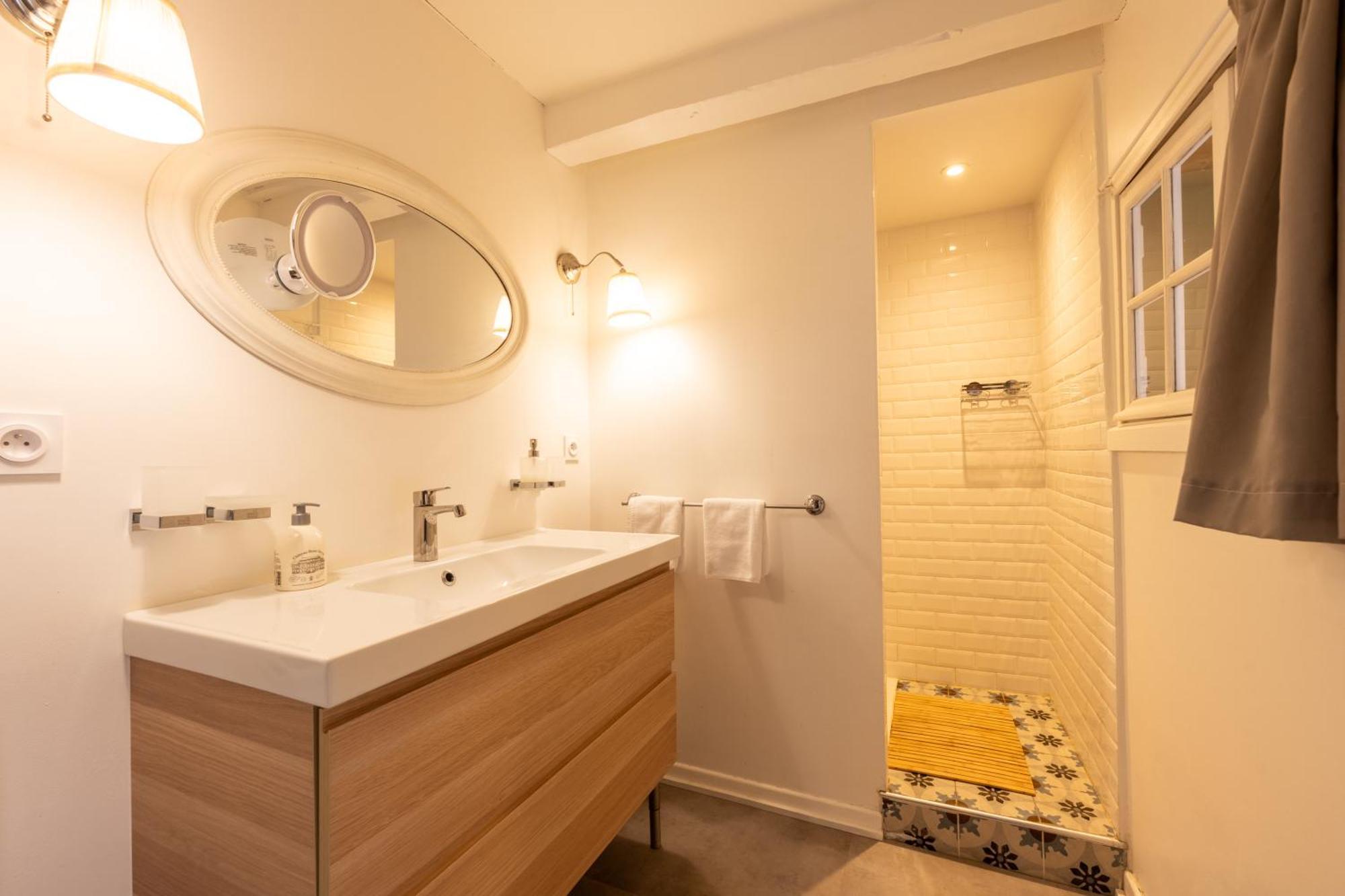 Sous Les Toits D'Annecy, Un Appartement Irresistible Pour 1 A 6 Personnes En Plein Coeur De Ville Exterior foto